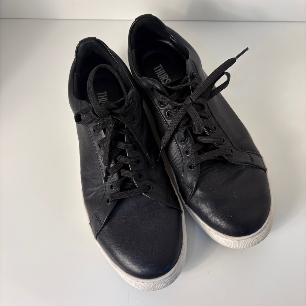 Thursday Black Leather Low-Top Lace-Up Sneakers Classic Women Travel - Picture 3 of 7
